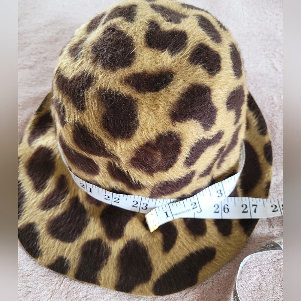Vintage 1950's Beaver Felt Giraffe Print Hat by Georgette - Picture 13 of 14